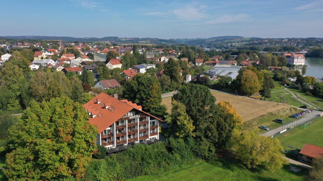 נויהאוס אם אין Apparthotel Alte Innbruecke-24Std-Self-Check In-Haustiere Willkommen מראה חיצוני תמונה