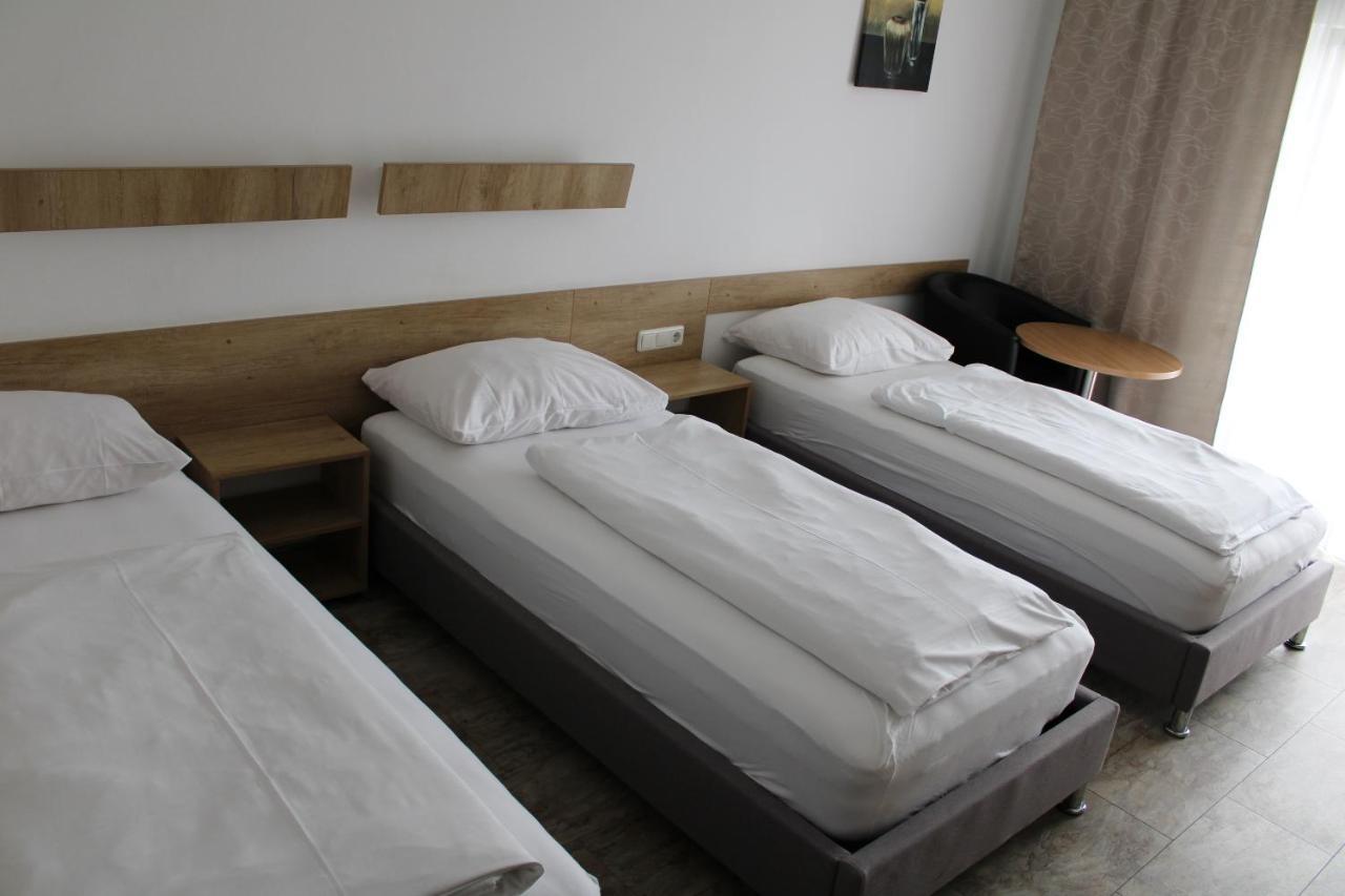 נויהאוס אם אין Apparthotel Alte Innbruecke-24Std-Self-Check In-Haustiere Willkommen מראה חיצוני תמונה
