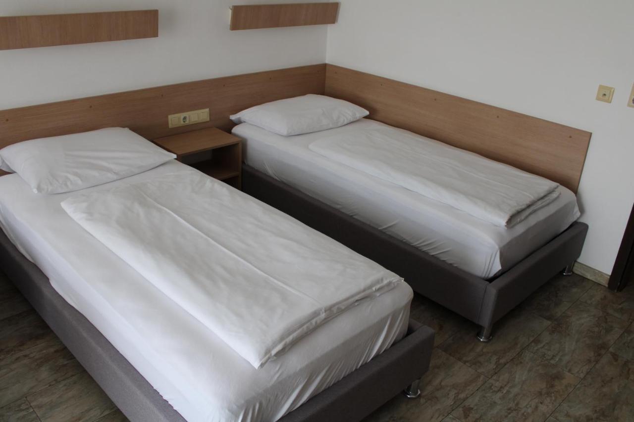 נויהאוס אם אין Apparthotel Alte Innbruecke-24Std-Self-Check In-Haustiere Willkommen מראה חיצוני תמונה