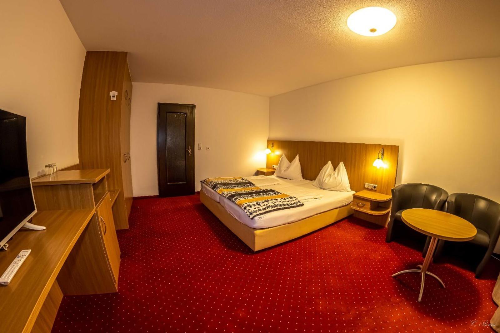 נויהאוס אם אין Apparthotel Alte Innbruecke-24Std-Self-Check In-Haustiere Willkommen מראה חיצוני תמונה