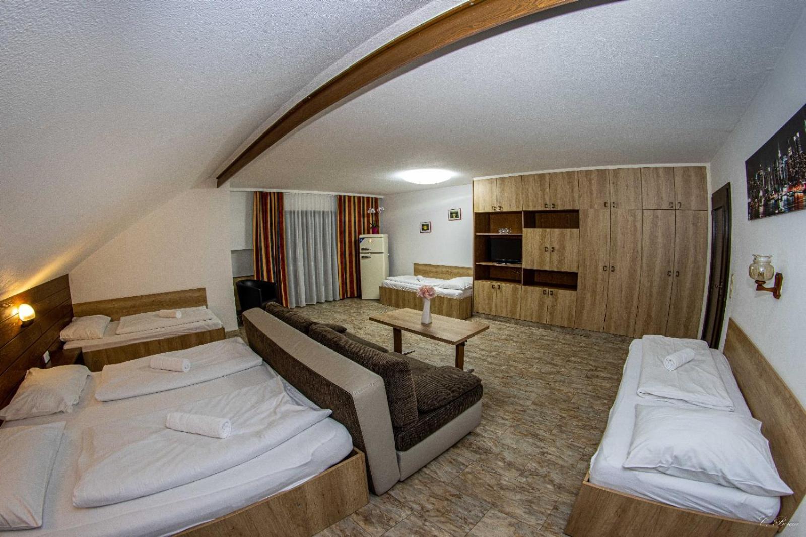 נויהאוס אם אין Apparthotel Alte Innbruecke-24Std-Self-Check In-Haustiere Willkommen מראה חיצוני תמונה