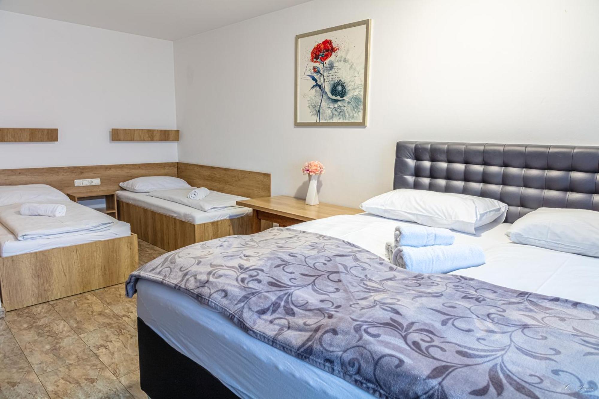 נויהאוס אם אין Apparthotel Alte Innbruecke-24Std-Self-Check In-Haustiere Willkommen מראה חיצוני תמונה