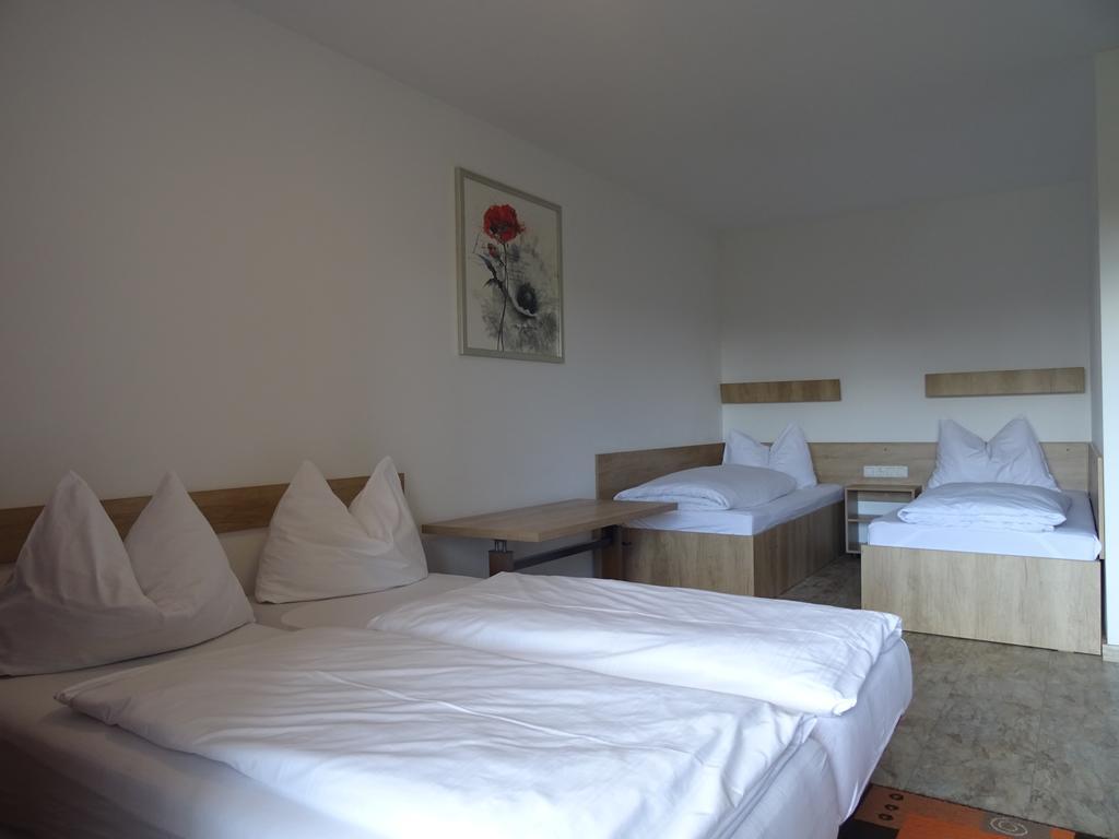 נויהאוס אם אין Apparthotel Alte Innbruecke-24Std-Self-Check In-Haustiere Willkommen מראה חיצוני תמונה