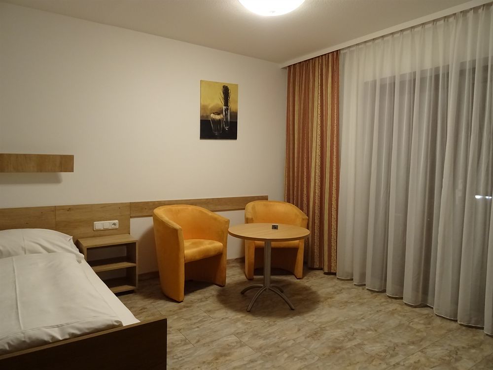 נויהאוס אם אין Apparthotel Alte Innbruecke-24Std-Self-Check In-Haustiere Willkommen מראה חיצוני תמונה