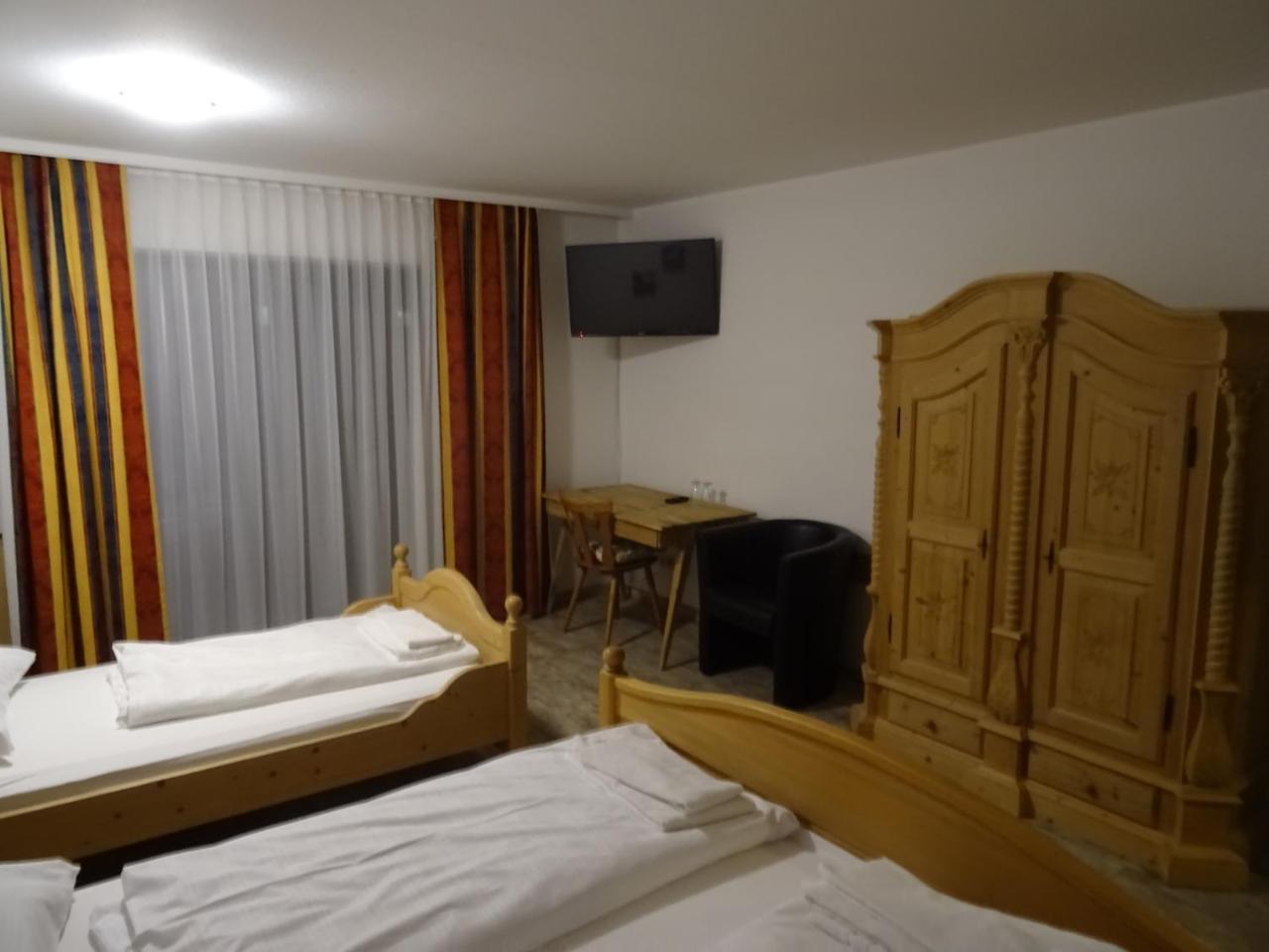 נויהאוס אם אין Apparthotel Alte Innbruecke-24Std-Self-Check In-Haustiere Willkommen מראה חיצוני תמונה